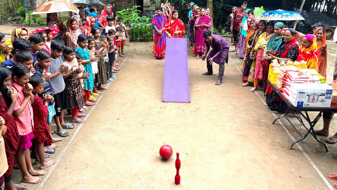 কঠিন এক চ্যালেঞ্জের মুখে গ্রামের দিদিরা, বোলিং বল গড়িয়ে টাওয়ার ভেঙে কে কি পুরস্কার জেতে দেখুন !