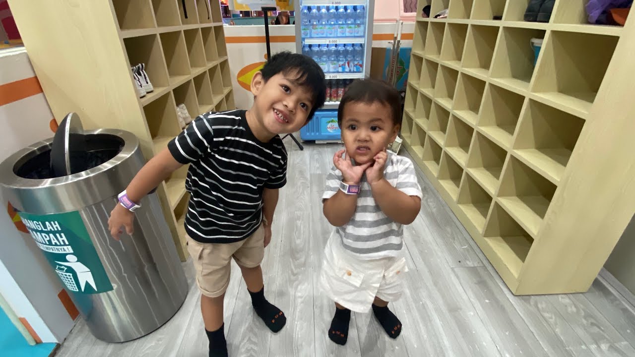 keseruan bermain di funworld csb mall ||bermain bersama keluarga