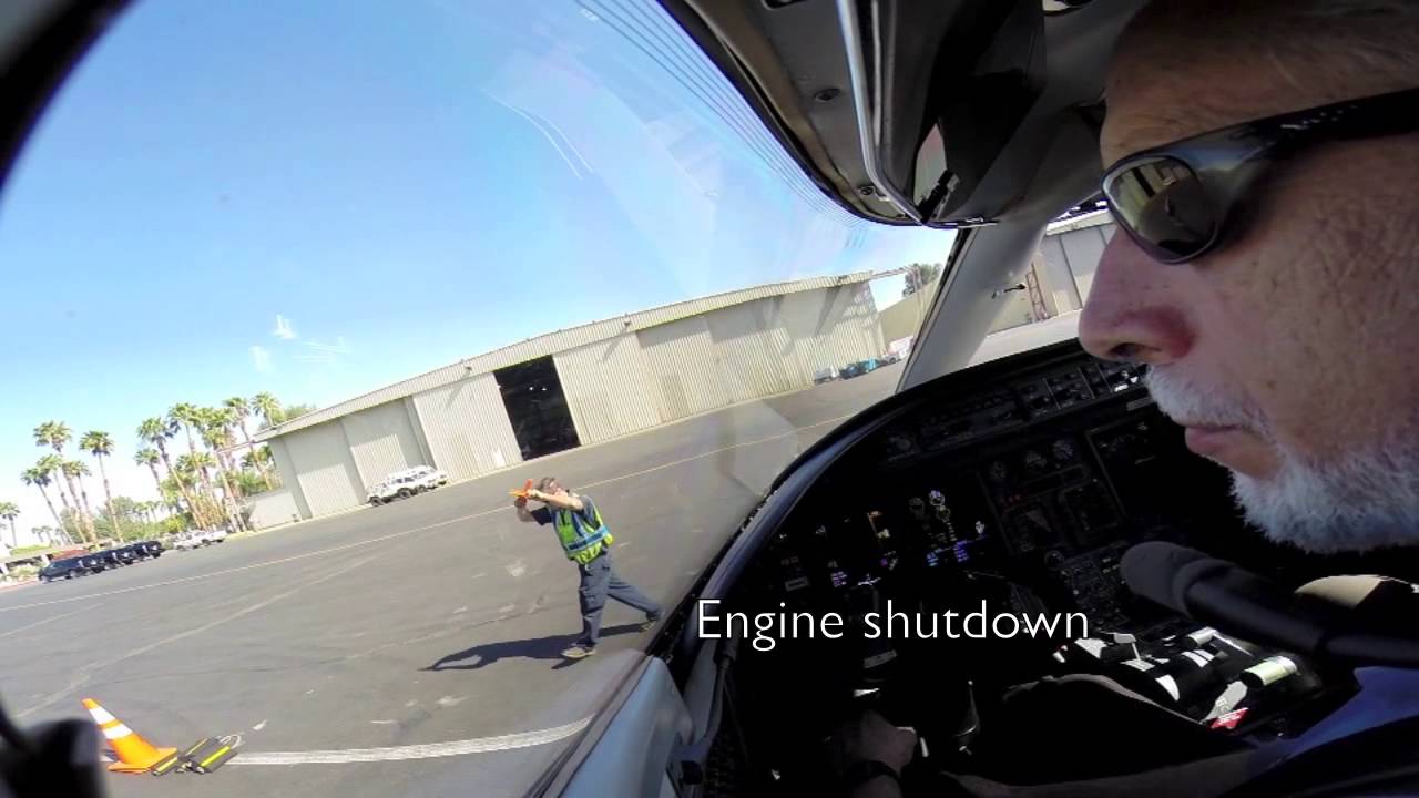 Learjet 45XR landing and takeoff at Palm Springs Int'l.