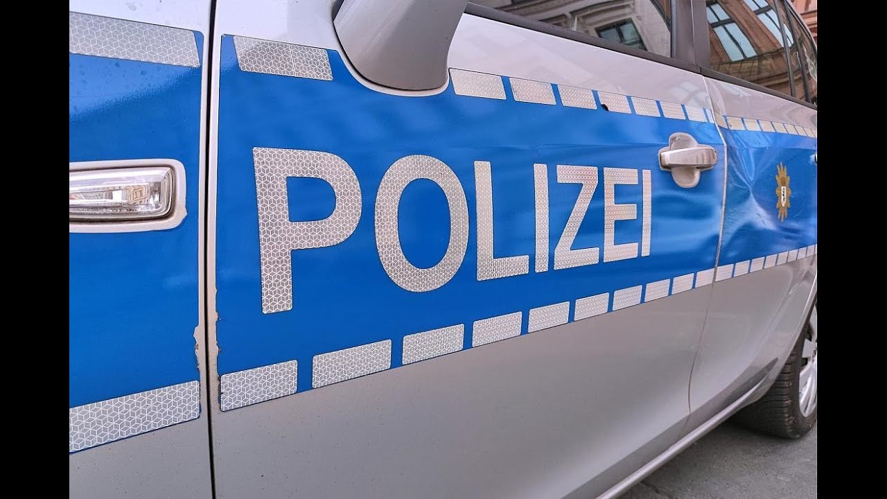 Schwerer Auffahrunfall auf B437 bei Jade