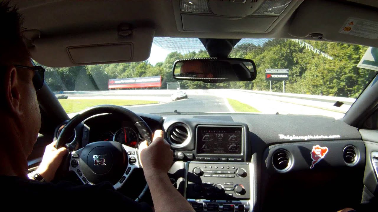 Nissan GT-R Mk1 vs GT-R Nismo @ Nürburgring Touristenfahrten 30.08.2015 (session1 with Guy)