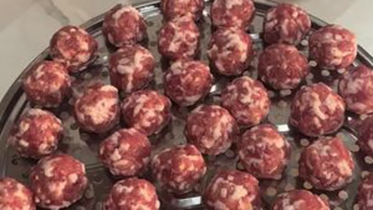 去品尝一下不一样的家乡味道！溪水龙的房车生活