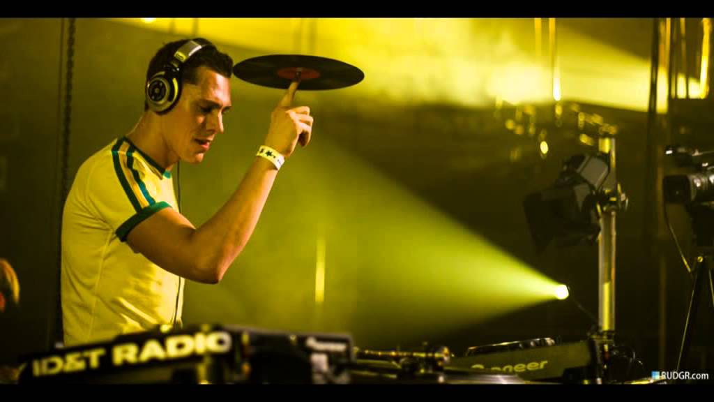DJ Tiësto - Summerbreeze (full mix album, 2000) with tracklist