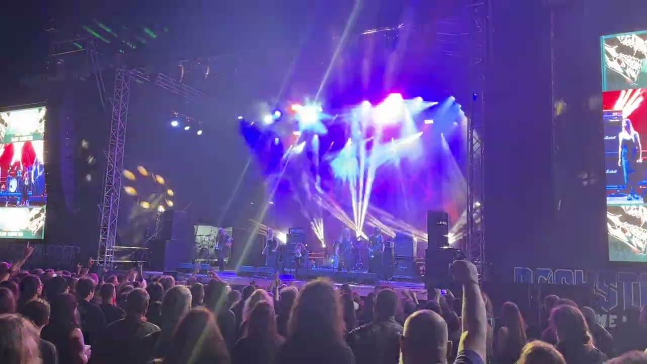 Draconian Live at Rockstadt - Heavy Lies the Crown