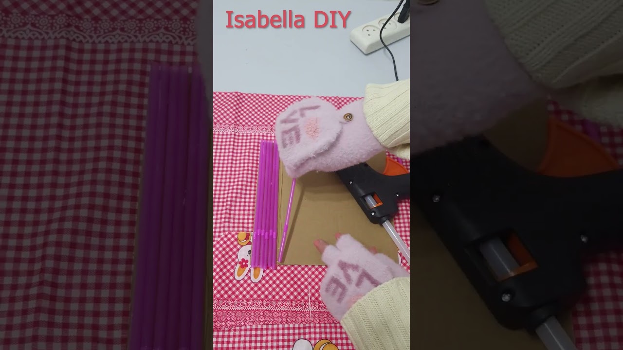 Как украсить стену в комнате? #flowers #diy #easy #craft #cartoon #roomdecoration #isabelladiy