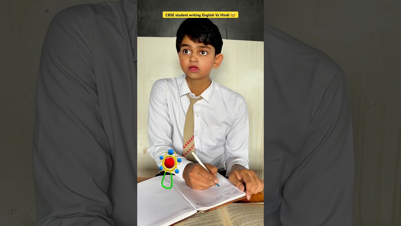 CBSE students writing English vs Hindi ✍️🤓| #shorts