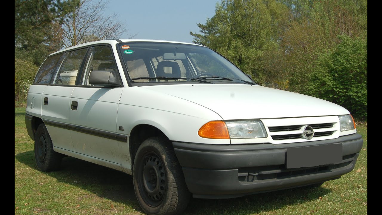 Замена салонного фильтра Opel Astra f