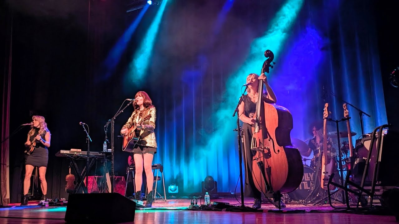 'Alice In The Bluegrass' Molly Tuttle - 11/15/25 Stoughton, WI