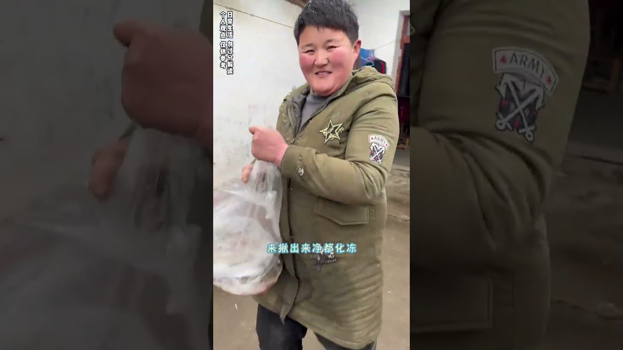 今天和兰姐一起把兰姐捡的废品整理一下，把棚子腾出来等着阳阳剪辫子的时候支大锅。#记录真实生活 #农村生活
