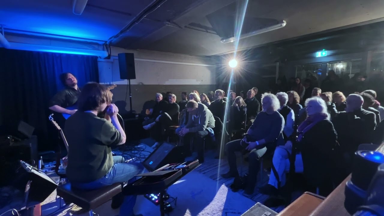 Harmonica Mondays Featuring Easca Peasca /// Sí Bheag, Sí Mhór