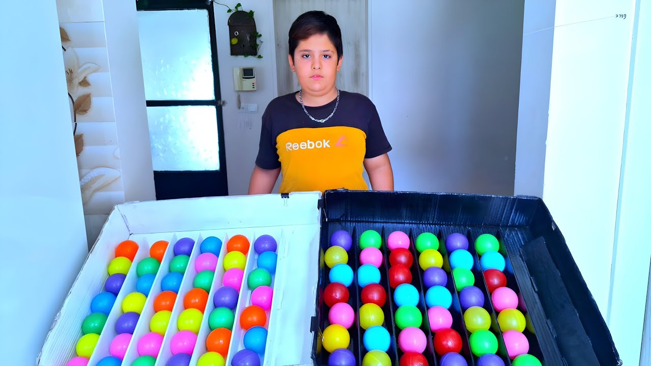 Moien's Calm Puzzle Challenge : Sorting Colorful Balls Together 🎮🔵🔴🟢🟡
