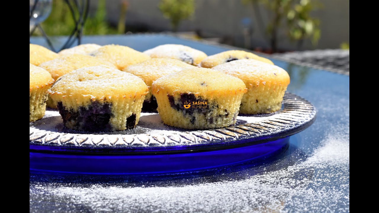 Mafini sa borovnicama i čokoladom Blueberries Chocolate Muffins