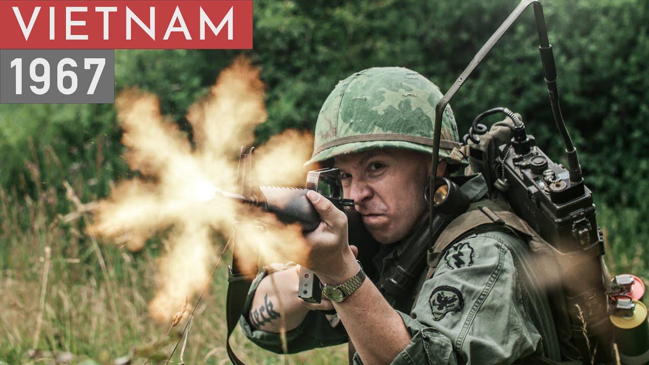 Вьетнам 1967 - Радист с M16 объясняет!