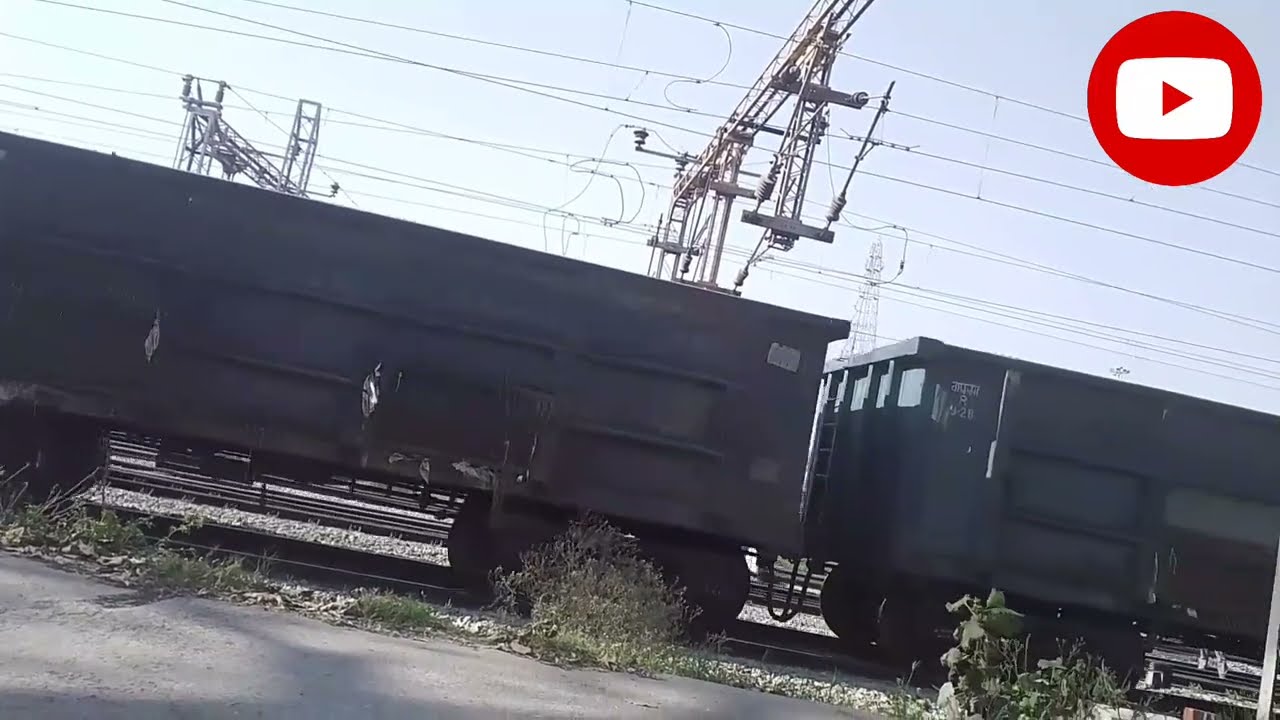 February 27, 2026 wog 10 goods train lokomotive running 