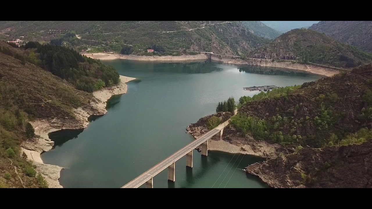 48 secondes en Loz&egrave;re - t&ecirc;te en l'Air! Le Lac de Villefort (48)