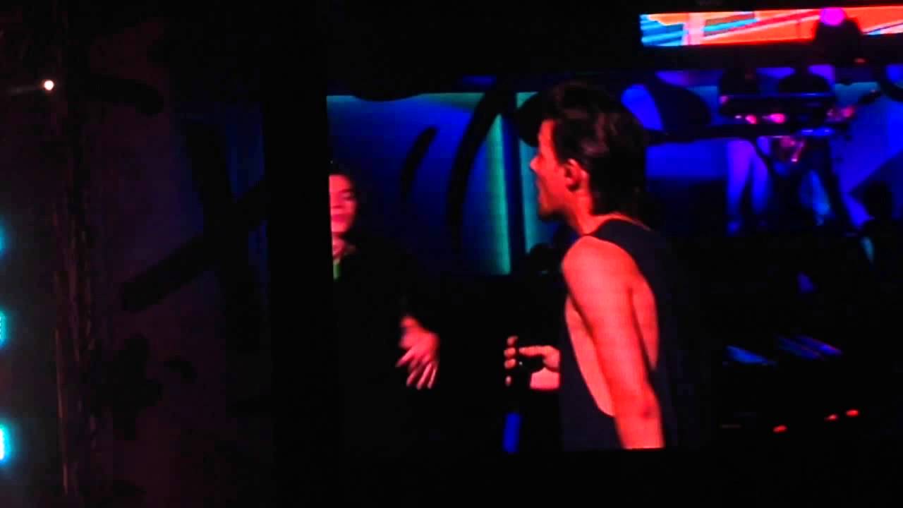 One Direction - Diana [GBK Stadium, Jakarta (25/03/2015)]