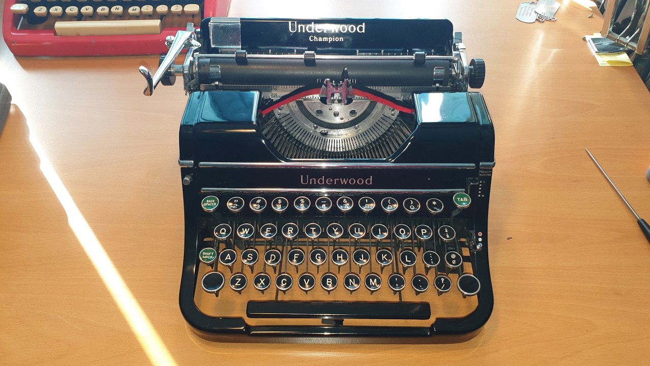 How to Fix Upper and Lower Case Alignment 1938 Underwood Champion