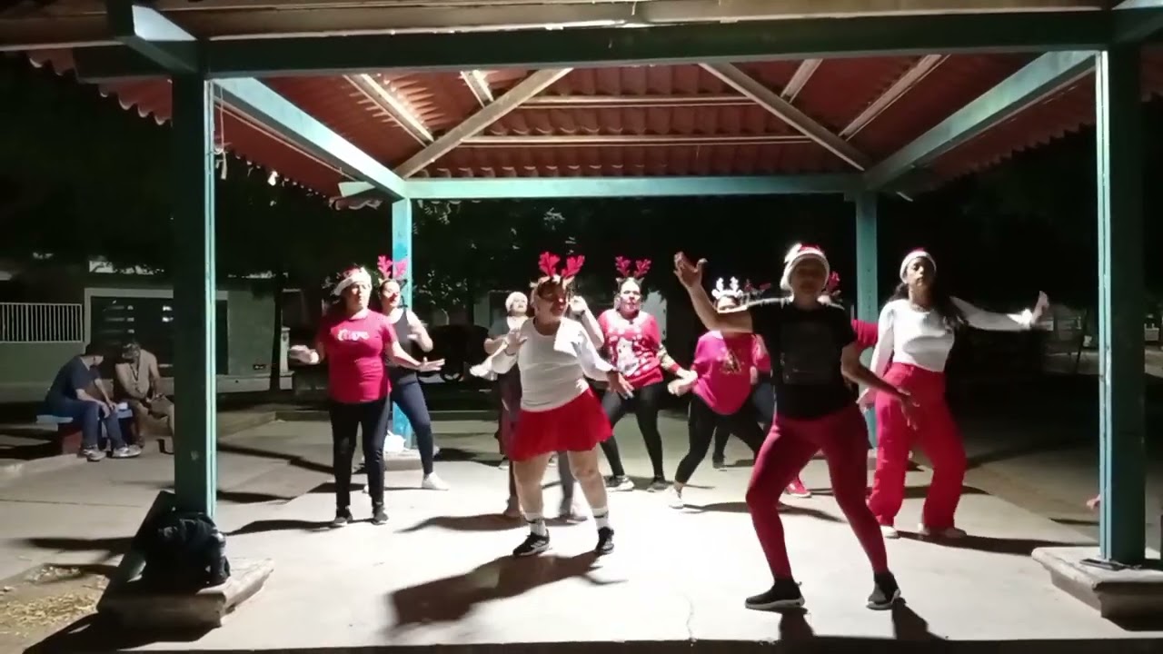 Rodolfo el Reno, Victor García #Baile#zumba#Dance#Navidad#Feliz