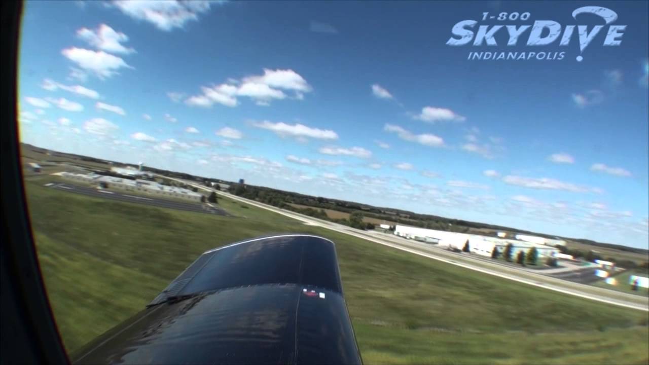 Samantha Bentley's Tandem skydive!