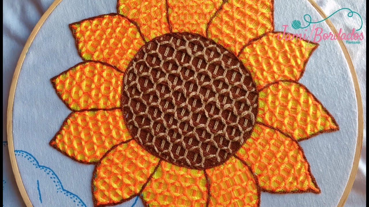 117. Bordado Fantasía Girasol 2 / Hand Embroidery Sunflower 🌻 with Fantasy Stitch