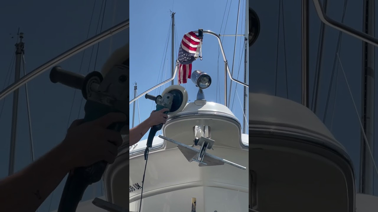 30 foot SeaRay Sundancer getting restored