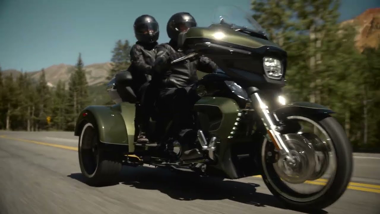 2026 Street Glide 3 Limited | Flyaround