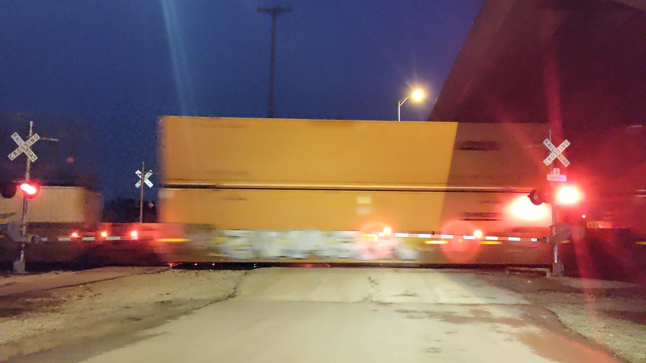 BNSF 7957 West - Lockport, IL