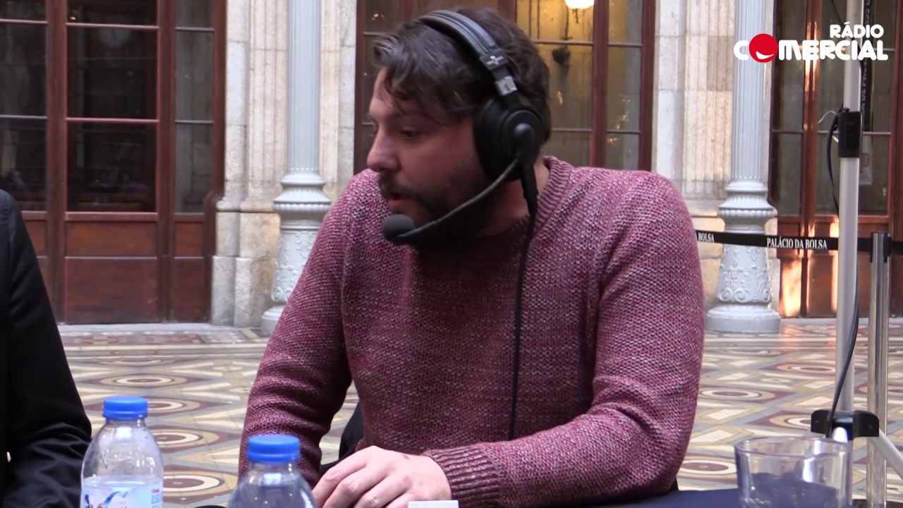 Rádio Comercial | Rebenta a Bolha - Jogo das Frases: Uma vendedora do Bolhão e um cliente