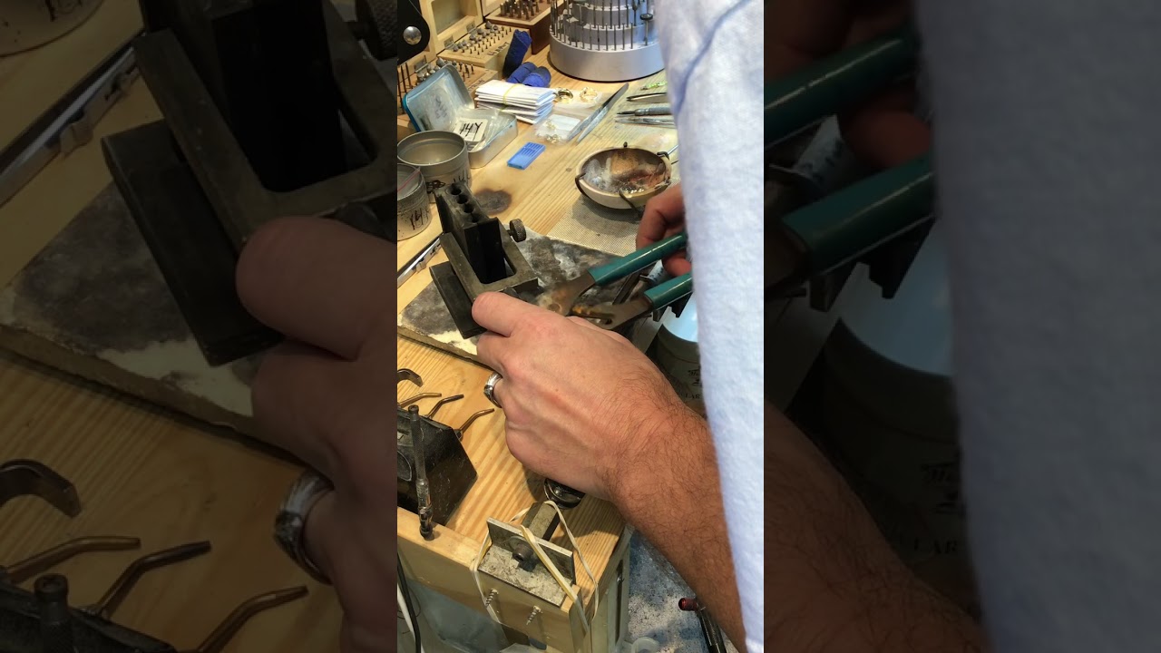 Making 18 Karat gold(with master alloy)