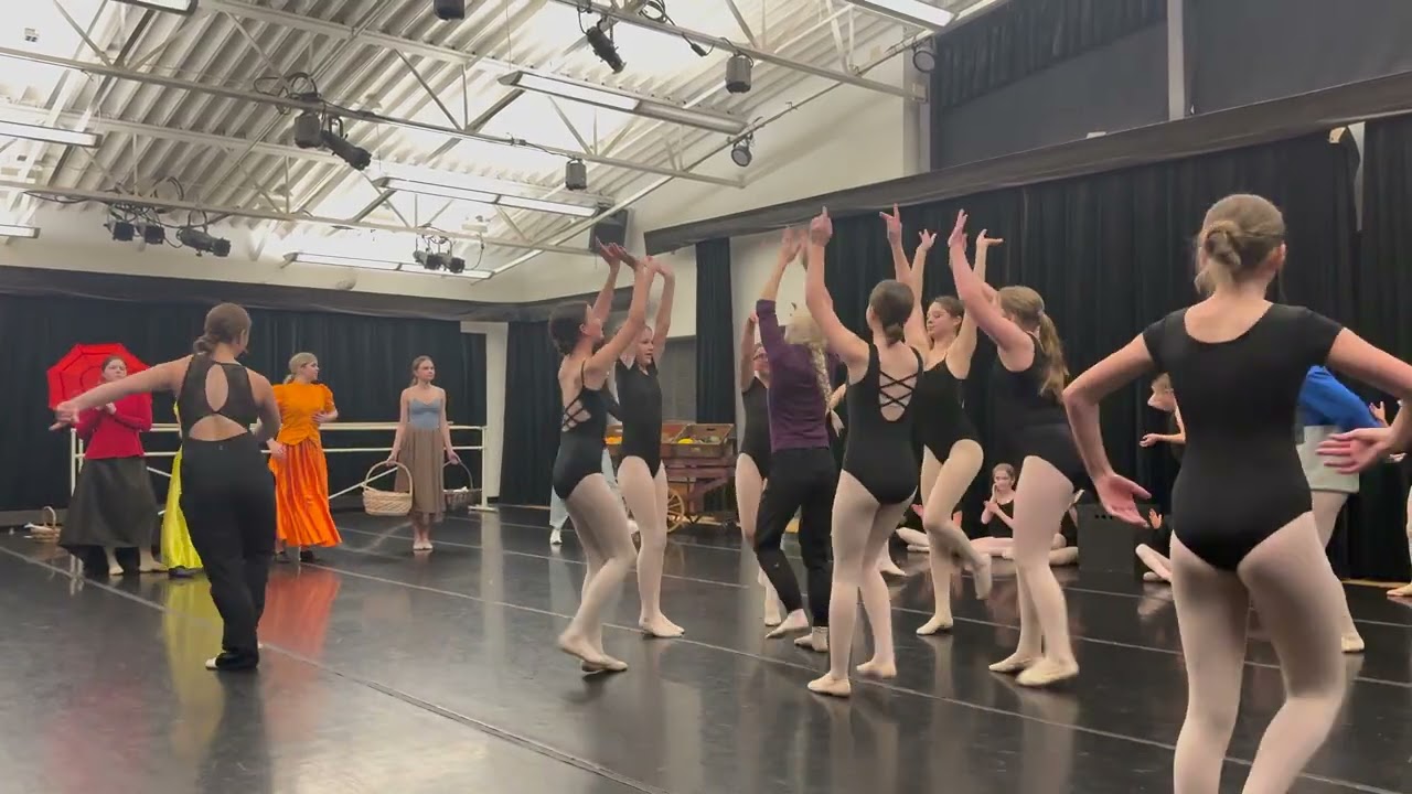 Rehearsals in the DW studio with professional dancers | Dancers' Workshop Jackson Hole