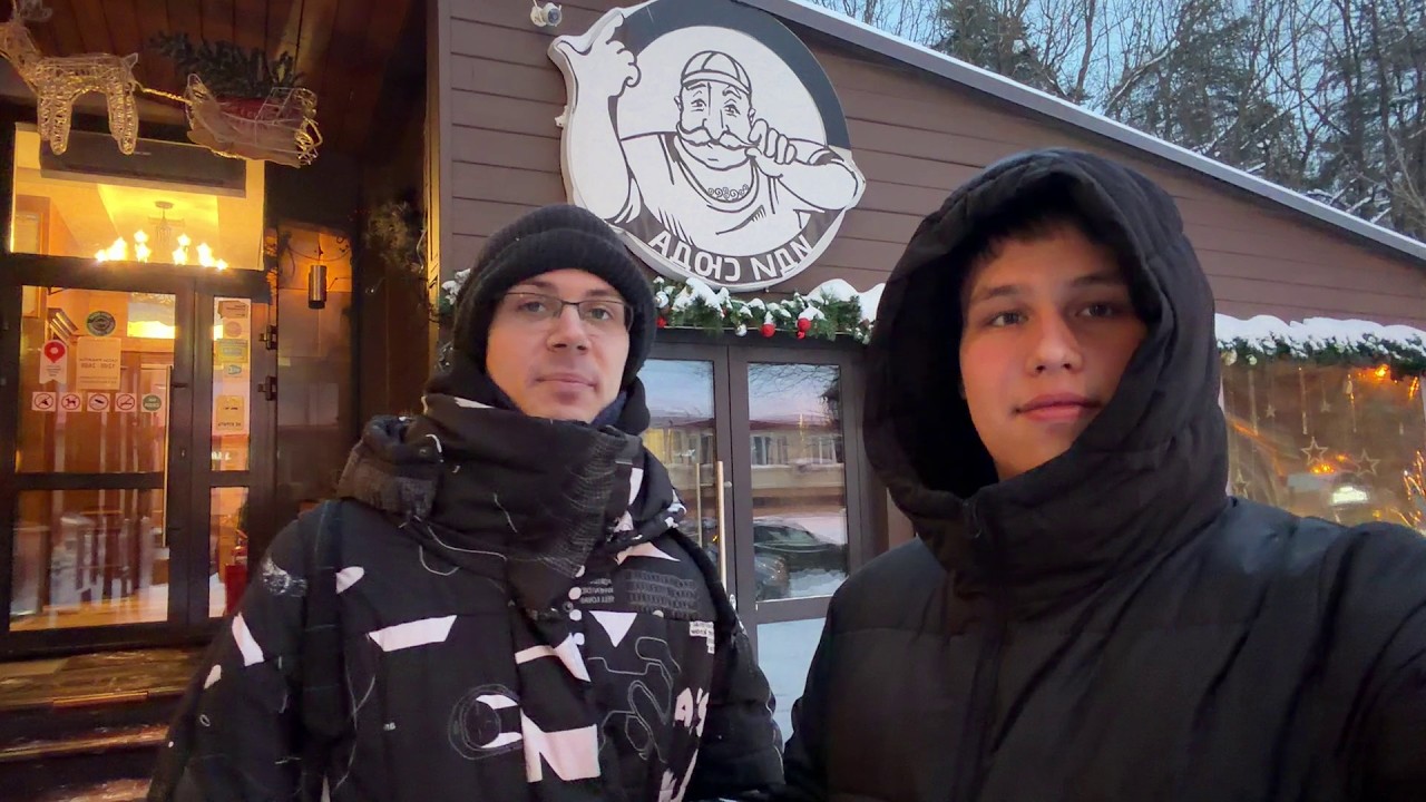 Пробуем ХИНКАЛИ в кафе 
