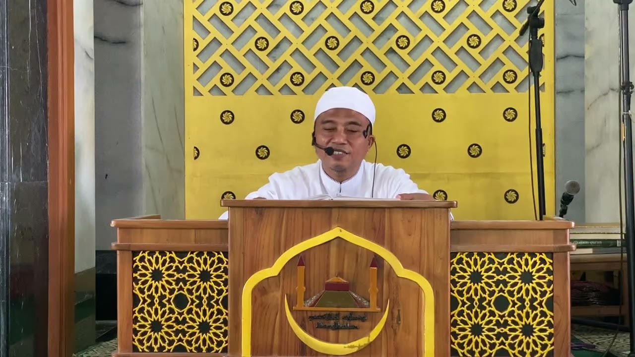 (1) Ngaji Kitab setelah Dhuhur | Masjid Agung Bangkalan