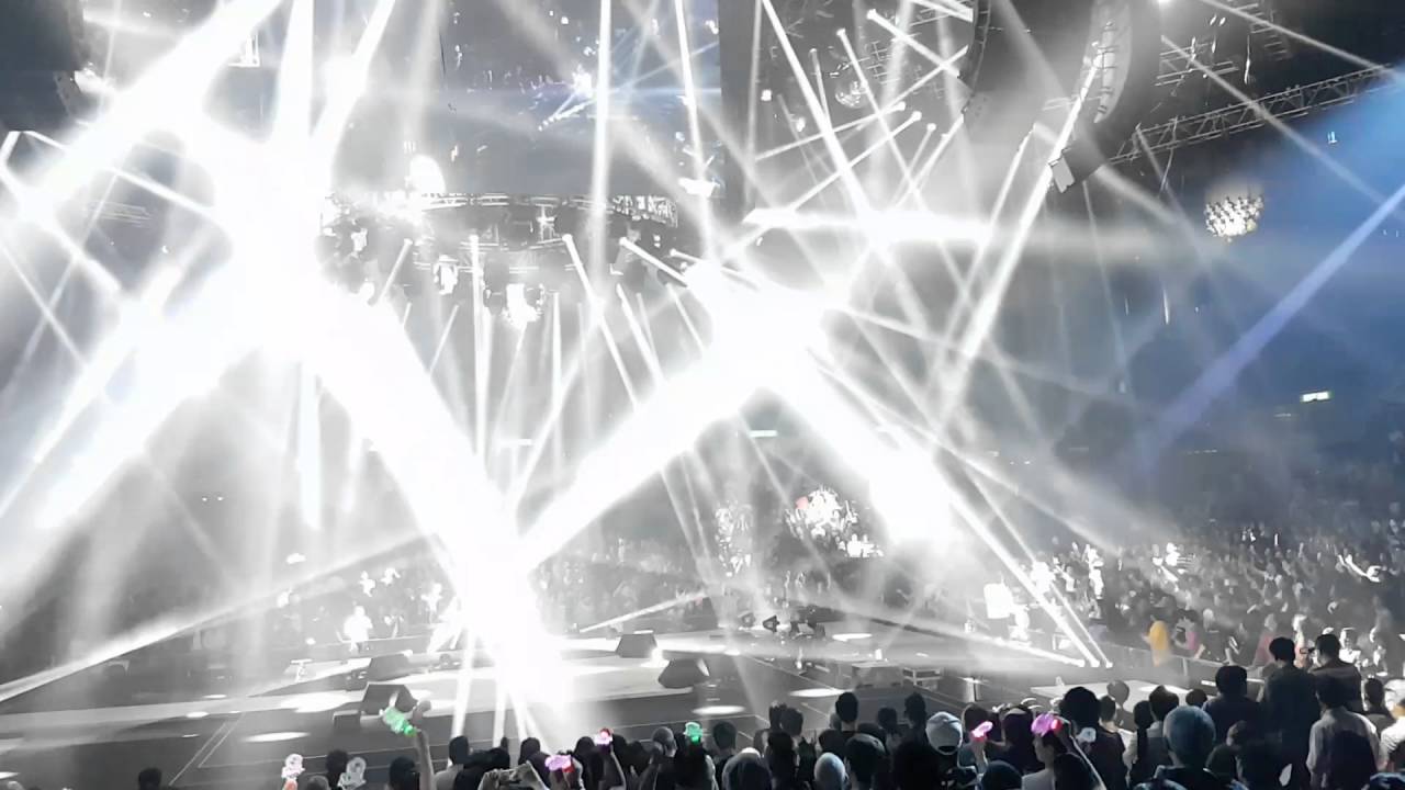 暴風女神 Lorelei @ The Best Of Shirley Kwan 25 Live 關淑怡25演唱會 (2016)