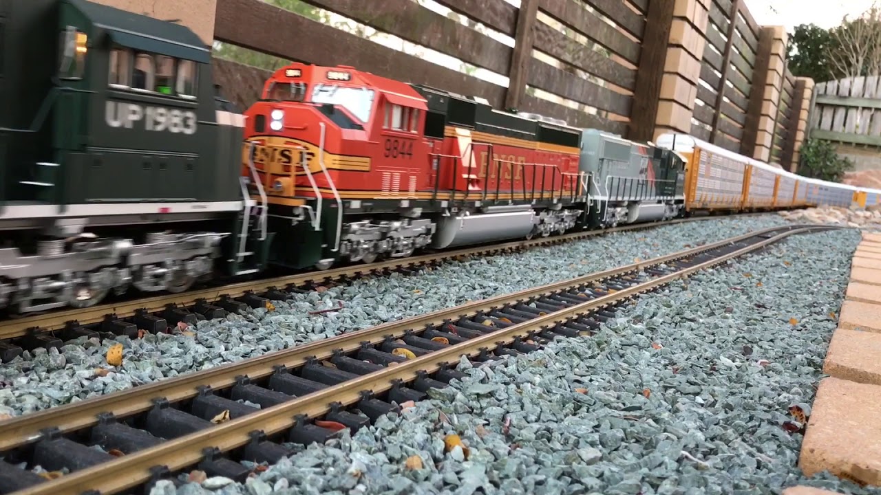 G scale autorack train.