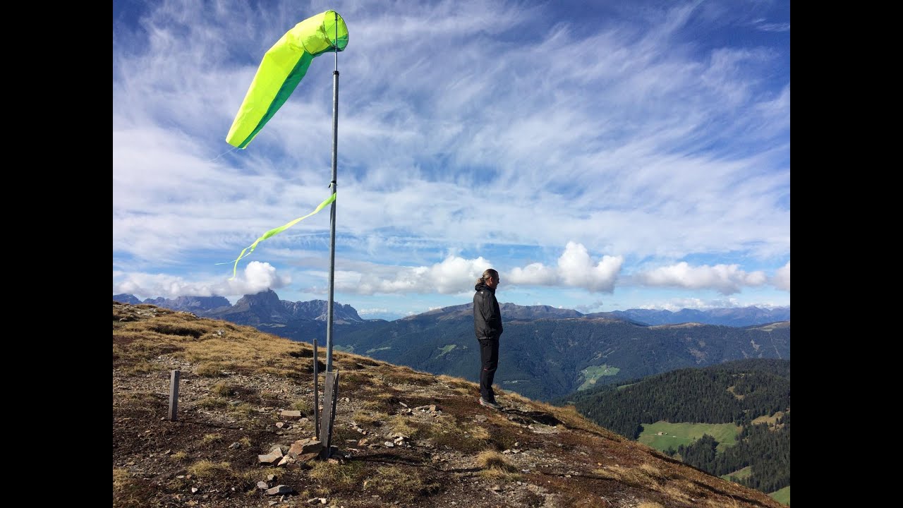Gleitschirmfliegen am Kronplatz