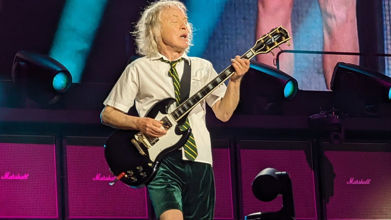 AC⚡️DC - You Shook Me All Night Long - Gelsenkirchen - Live 17.5.2024