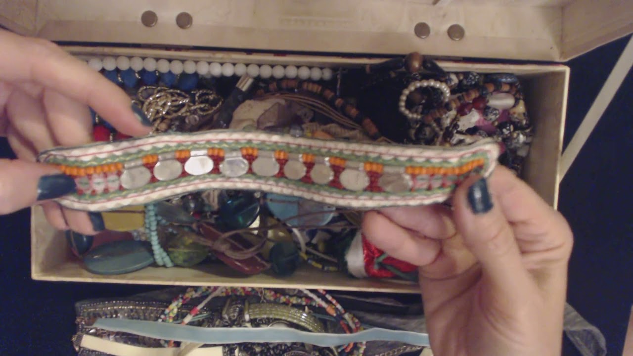 ASMR | Choker Collection Untangling (Soft Spoken)