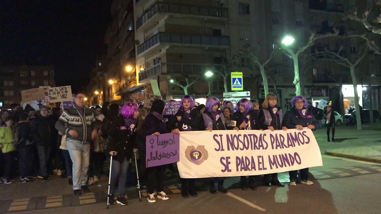 Así ha arrancado la manifestación feminista por las calles de Calahorra.
