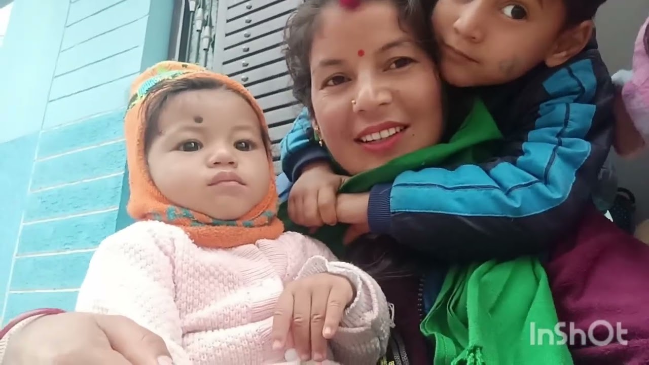 सुबह-सुबह यशिका   को बुआ के वहां दौड़ाया 