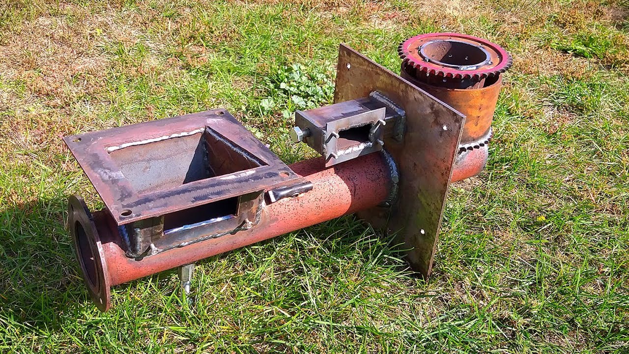 Construction of a furnace for a furnace with a feeder. How to make a feeder for the stove