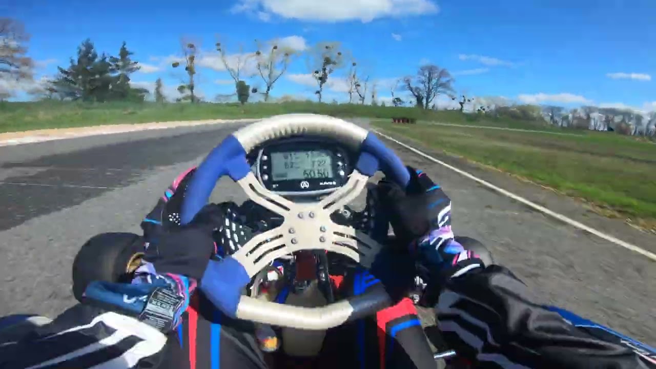 Karting POV - LOHEAC (j'ai pas roulé 6 mois, je suis devenu nul...)