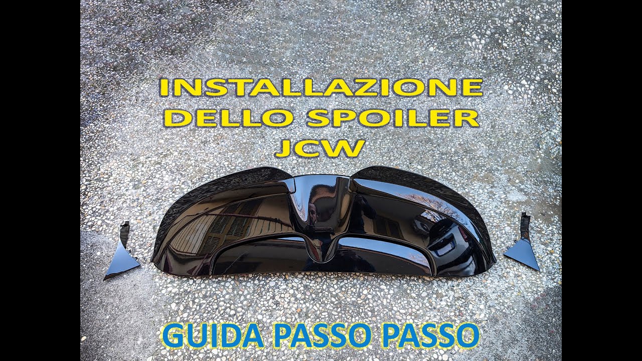 Come si smonta lo spoiler posteriore della Mini F55 F56 One, Cooper, S, JCW dal 2014 al 2023