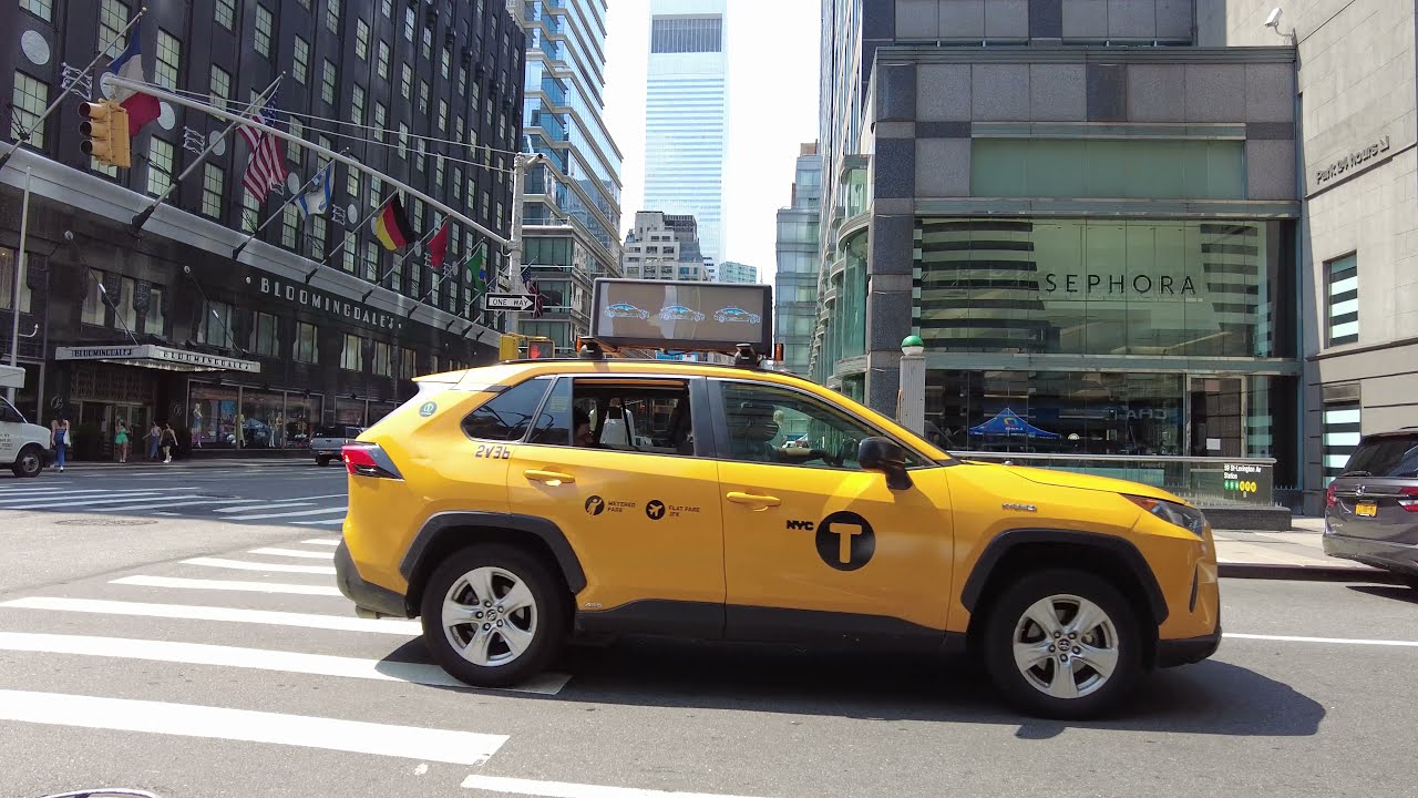 Walking NYC (ASMR): Lexington Avenue from 102nd to 42nd Street - Jul 28, 2021