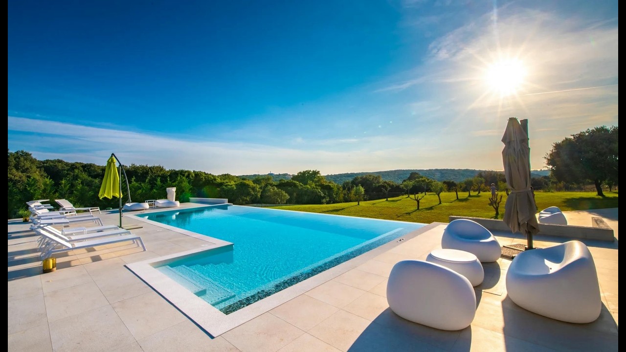 LUXURY VILLA ORION