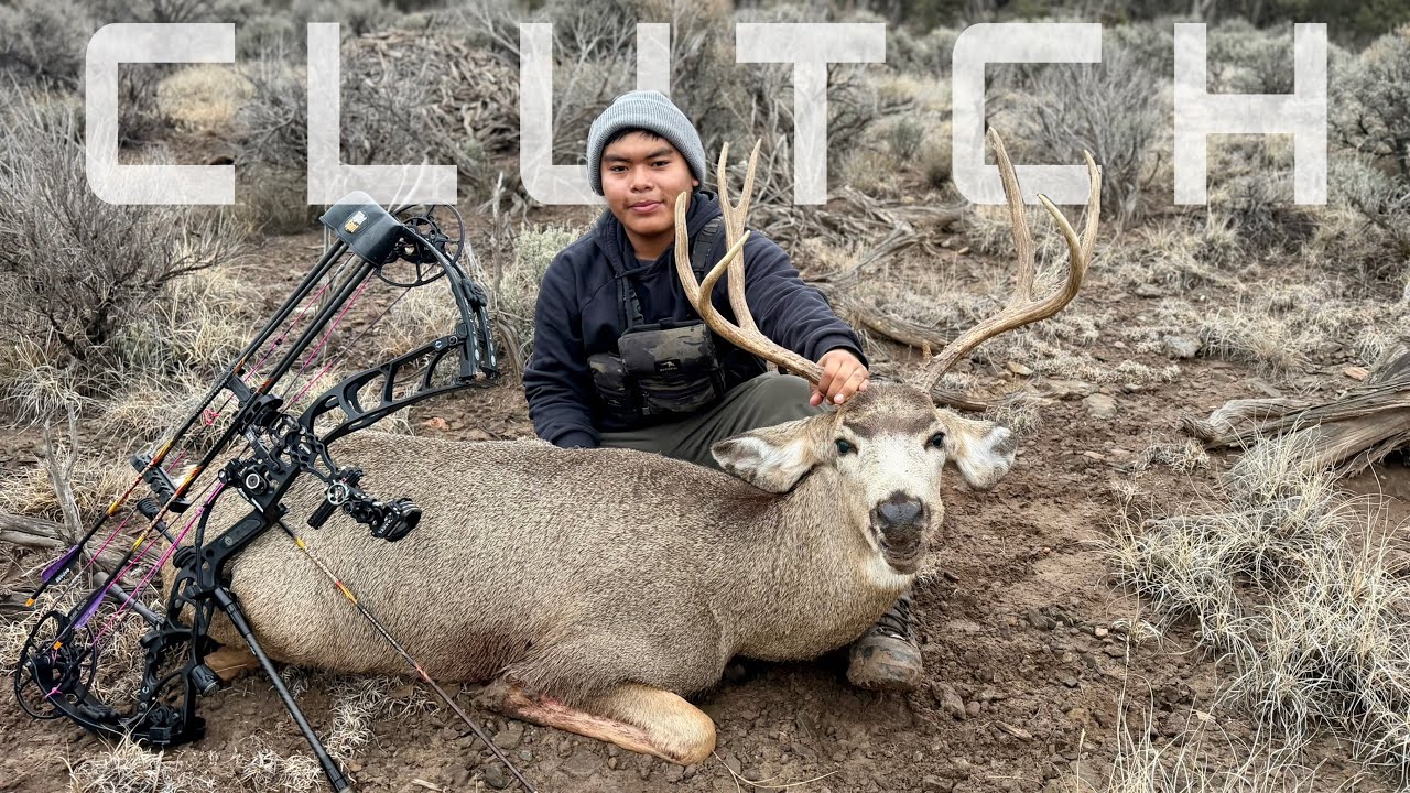 LATE SEASON ARCHERY MULE DEER | THE OPENER | PUMPKIN'S BUCK