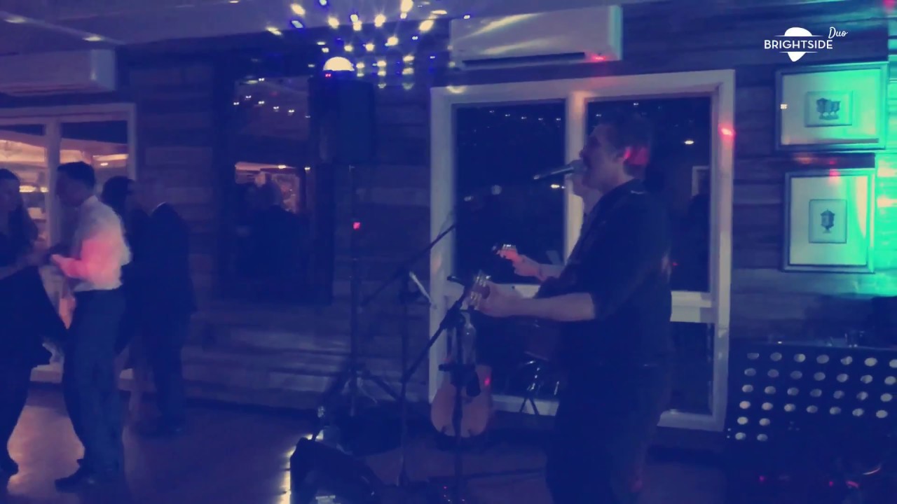 Melbourne wedding band Brightside Duo perform Crazy little thing called love