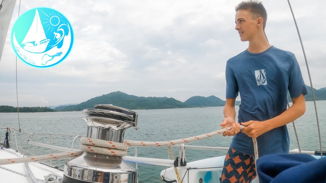 Kids SAIL a Catamaran & we INSTALL a NEW WINDLESS | Episode 235 | Sailing Catalpa
