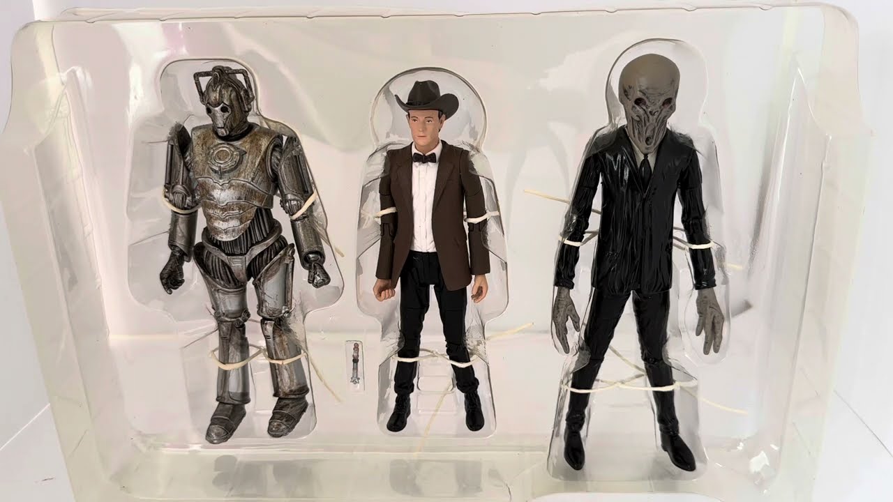 Doctor Who Eleventh Doctor Series Six Action Figure set