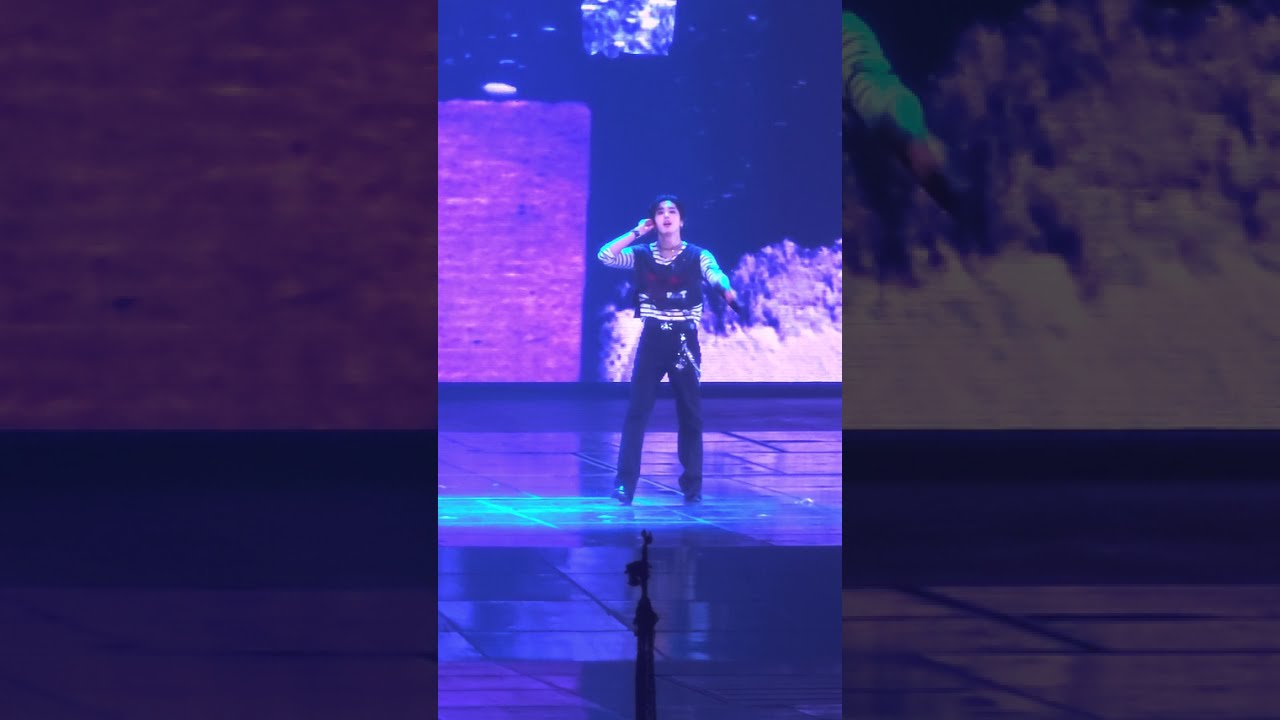 240824 스트레이키즈 한 솔로 Hold my hand | Stray Kids World Tour dominATE 체조경기장