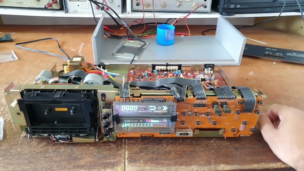 Conserto: Tape Deck Akai HX-R44 (VU não funciona)